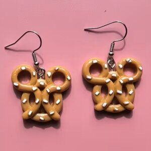 Mini Snack Themed 3D Mickey Mouse Ears Pretzel Earrings Z351